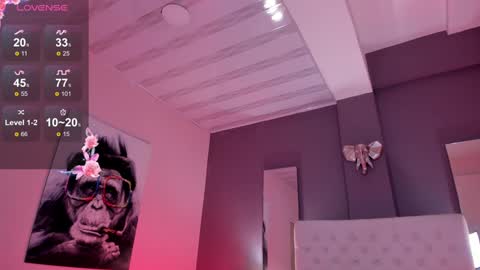 Snapshot of vega_roux chatting on 12.14.24 VEGA online show from 12.14.24