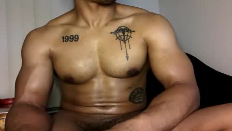 Vegas Love online show from 12.15.25