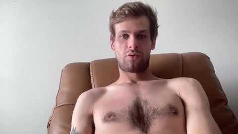 Joeyyy online show from 05.04.26