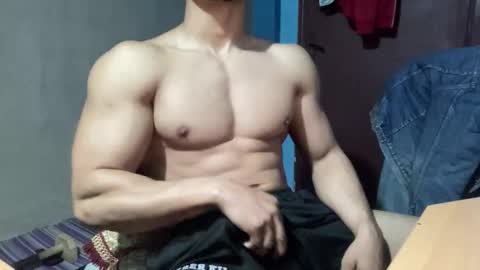 Snapshot of veilofstrength11 chatting on 11.21.25 veilofstrength11 online show from 11.21.25