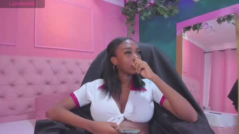 velez_isa online show from 02.21.26