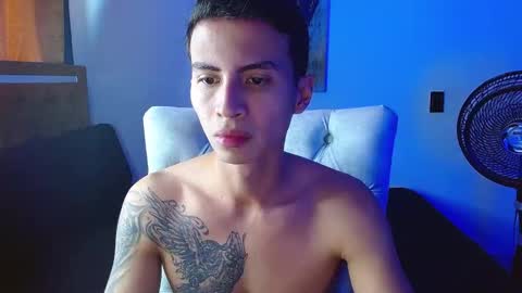 velk_hot1 online show from 03.16.26