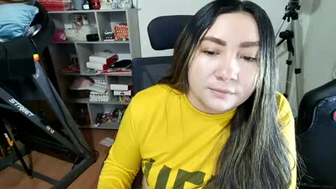 Snapshot of vellarossa chatting on 07.07.26 Im VelaI will be Christmas and New Year with my family December 22 to January 13 I will miss you guys. online show from 07.07.26