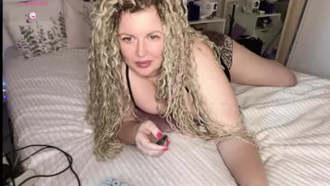 vellinka online show from 10.07.25