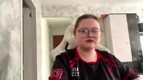 Snapshot of velmaharper chatting on 02.19.26 velmaharper online show from 02.19.26