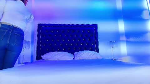 velora_nigth online show from 01.14.26