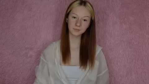 Sophie online show from 05.08.26