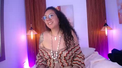 Emma Curly online show from 04.29.26