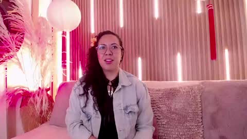 Emma Curly online show from 05.24.26