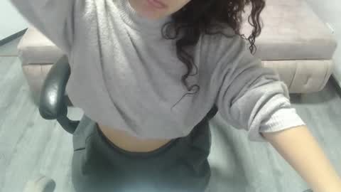 velvet_moon_v online show from 03.16.26