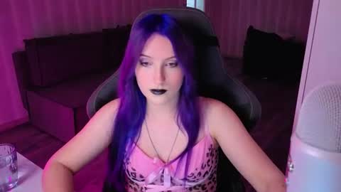 Violet online show from 07.22.26