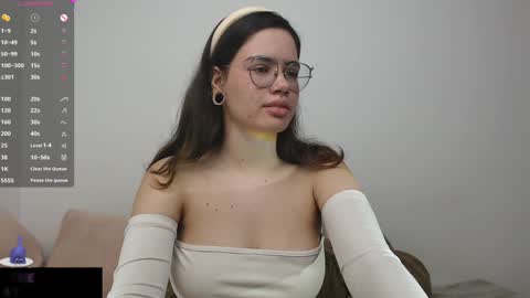 Snapshot of velvetcrystal chatting on 12.26.24 Crystal PVT OPEN online show from 12.26.24