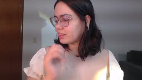 Snapshot of velvetcrystal chatting on 07.17.26 Crystal PVT OPEN online show from 07.17.26