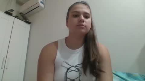 Snapshot of velveted_ivy chatting on 11.08.25 velveted_ivy online show from 11.08.25