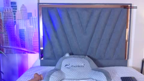 velvetfox_ online show from 03.04.26