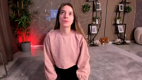 Velvet online show from 04.06.26