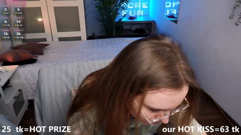 Snapshot of velvetvalkyries chatting on 12.14.24 CLEOshort hair TIna long hair online show from 12.14.24