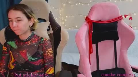 Snapshot of velvetvalkyries chatting on 10.26.25 CLEOshort hair TIna long hair online show from 10.26.25