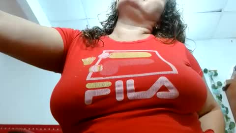 venecasexy44 online show from 05.20.26