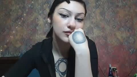 Naly online show from 12.04.25