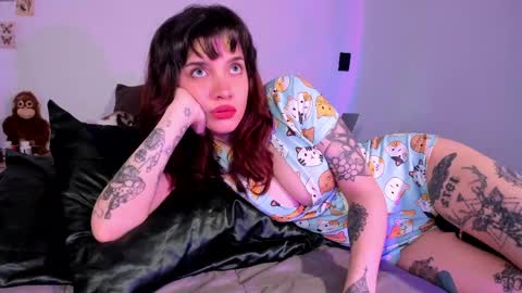 Snapshot of venicebtch666 chatting on 05.10.26 Lanna online show from 05.10.26