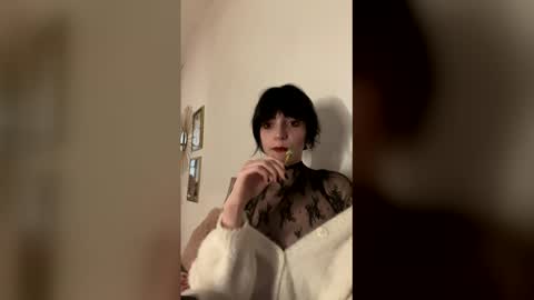 Snapshot of venom_goddess chatting on 05.26.26 venom_goddess online show from 05.26.26