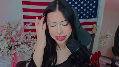 Vivian online show from 03.06.26