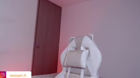 venus_art11 online show from 02.14.25