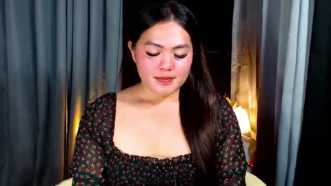 Snapshot of venus_colly chatting on 04.15.26 I am Colly Your mystery girl online show from 04.15.26