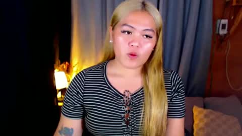 I am Colly Your mystery girl online show from 06.21.26