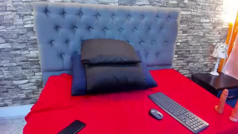 Snapshot of venus_medussa chatting on 02.08.25 Medussa online show from 02.08.25