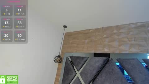 Snapshot of venus_velez chatting on 11.30.25 Venus online show from 11.30.25