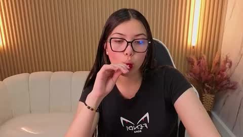 Venus  online show from 12.04.25