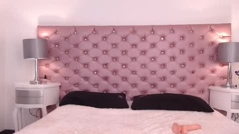 Venus  online show from 01.15.26