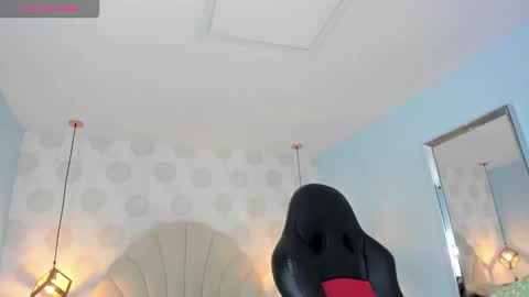 VENUS online show from 03.24.26