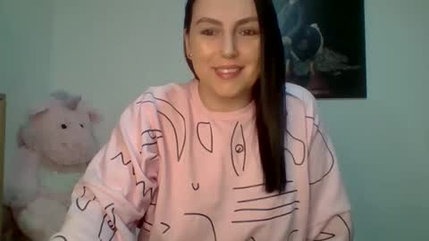 Snapshot of venusina07 chatting on 05.16.26 VENUSINA07 online show from 05.16.26