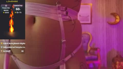 venuss online show from 04.11.26