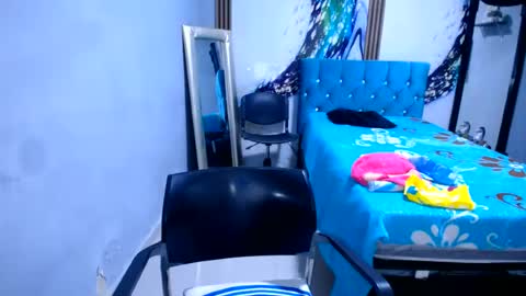 Snapshot of venuswilliamx chatting on 06.14.26 venus online show from 06.14.26