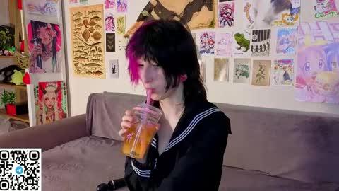 Snapshot of veolatownson chatting on 05.24.26 Erica online show from 05.24.26
