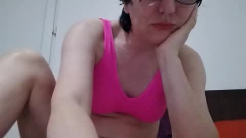 Vera online show from 05.24.26