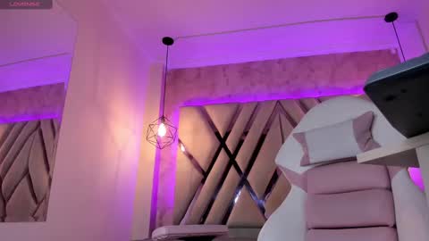 Domelipa  online show from 02.10.25