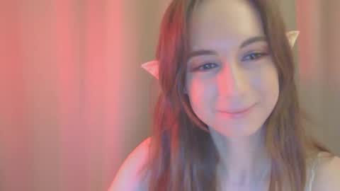 Snapshot of veralush chatting on 09.09.25 Una online show from 09.09.25