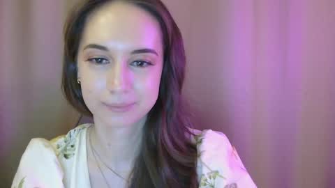 Snapshot of veralush chatting on 10.26.25 Una online show from 10.26.25