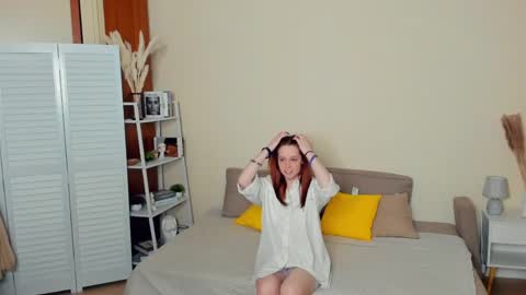 Snapshot of vernettastiner chatting on 05.16.26 Delora online show from 05.16.26