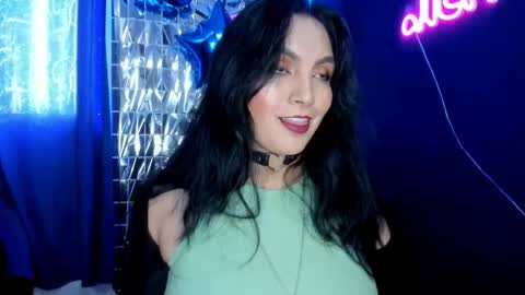  karolina online show from 09.20.25