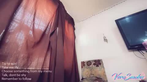 Snapshot of veroalva chatting on 04.29.26 Vero Alva online show from 04.29.26