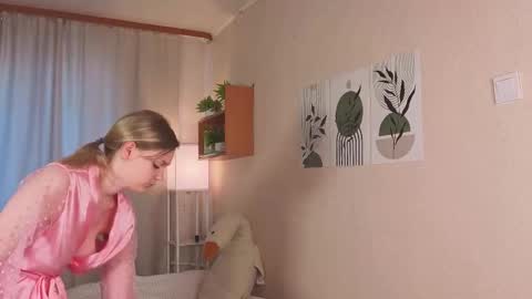 Snapshot of verocat chatting on 09.12.25 Veronica online show from 09.12.25