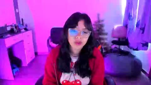 Snapshot of verolake chatting on 03.17.26 Verolake online show from 03.17.26