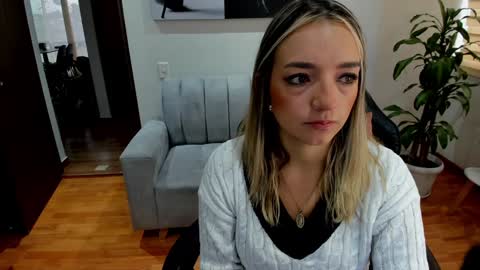 Catalina online show from 02.06.25