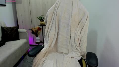 Catalina online show from 04.01.26